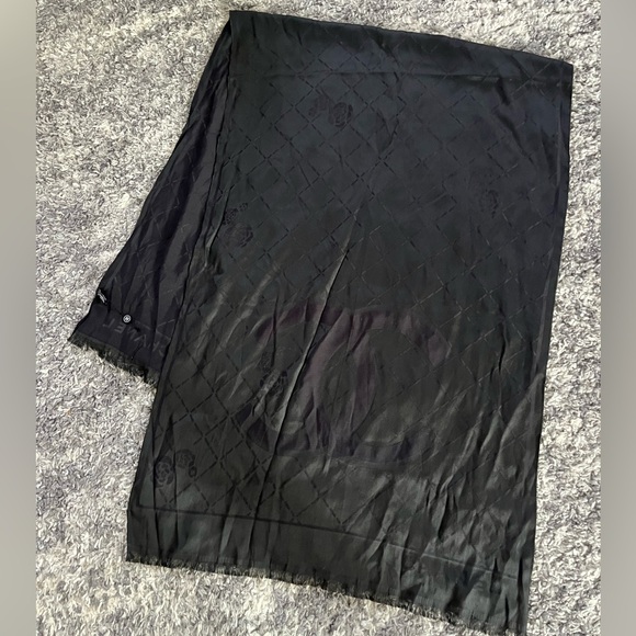 Chanel Black Cashmere and Silk Scarf - Picture 1 of 7